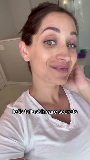 POV when you fall in love with your skin again thanks to the ProactivMD 3-step routine by @proactiv! I'm hooked after using it for a few weeks now! I've noticed major improvements in redness, inflammation and it's really treating my stubborn acne. Not to mention my post acne dark marks are finally fading!! To start your Proactiv Journey to loving your skin again, use my code KRISTIN15 for 15% off at proactiv.com #proactivpartner #adapalene