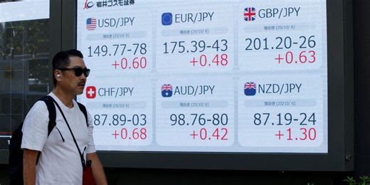 Yen Tumbles as Prospect of Bank of Japan Rate Hike Fades