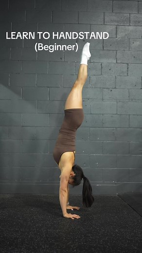 Beginner Handstand Tutorial for Fitness Enthusiasts