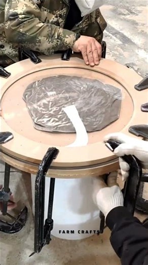 عملية تصنيع قبة نصف كروية شفافة من الأكريليك بتقنية النفخ