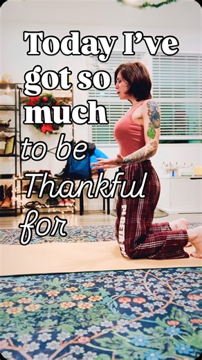 Nina Taylor on Instagram: "4am mornings aren’t about pushing, they’re about presence. 🧘🏼‍♀️ Cleaning and caring for our space, then a short yoga flow to thank my body. We are learning to listen to our energy, doing more when it’s there in the morning, and letting rest happen when it fades later. ⚡️🔋🪫 So deeply grateful for a partner who carries so much in the evenings for our family when I’m tired. 🥹 This morning’s care is my way of giving love back. 🌻💛 #gratitudeinmotion #realmorning #yo