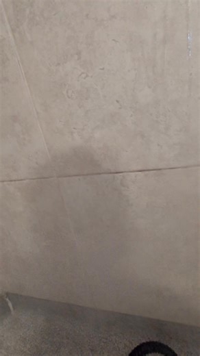 Its 2026 and we are still using "spray and wipe" cleaners. Get what you pay for! 💥 #cleaning #cleaningservice #awardwinning #best #satisfying | LM Grime2Shine.