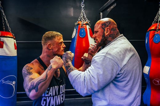 Luke Dyson Vs Martyn Ford …. It wasn’t a fair fight 😂 …. But it was a great session, watch NOW on @martynfordofficial on YOUTUBE | Martyn Ford