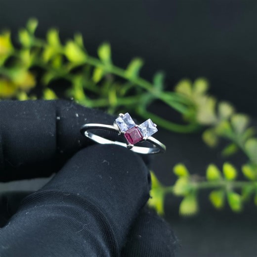 Natural Sapphire Ruby Ring, Princess Cut Cluster Chevron, Sterling Silver or 14k Gold, Couples Birthstone, V Shaped Ring - Etsy