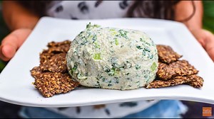 Recipe: Jalapeño cheese dip for your next holiday party