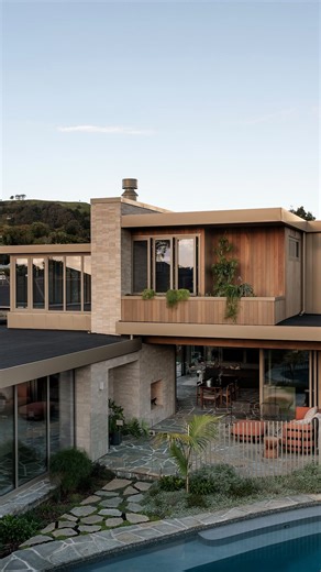 Video Feature • The @ecooutdoor Series • Prospect House beautifully blends contemporary design with mid-century nostalgia, featuring a material palette of cedar panelling and stone from Eco Outdoor, including Luca Crazy Paving on the floors, both inside and out. Head to the link in bio to watch the full video on The Local Project. Photography by @samuel_hartnett. Architecture by @maud.studio. Interior design by @at.space_nz. Build by @faulkner_construction. Landscape design by @babylongardensnz.