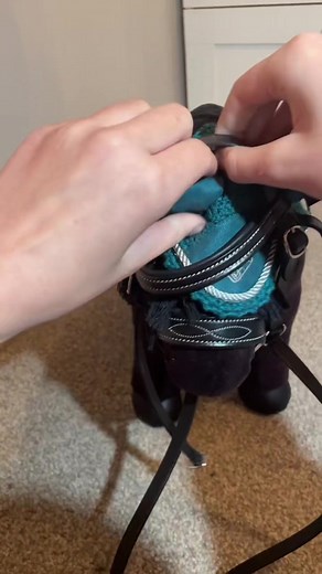 Tack up🤍 #stable #horse #pony #tackup #tackupwithme #fyp #foru #foryou #horsebarn #tack