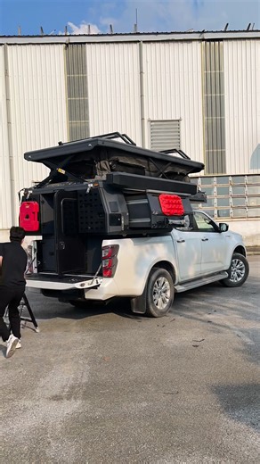 RODINIA SPORT PREMIUM | DỰ ÁN XA – ĐỊA HÌNH KHẮC NGHIỆT 🇻🇳 🏔️🌲 Với những ai làm dự án vùng sâu, rừng núi, sa mạc hay thời tiết khắc nghiệt, xe không chỉ để ở mà phải chịu được áp lực thật. 🚐 Rodinia Sport Premium mang kết cấu thể thao chắc chắn, tối ưu off-grid. 🔋 Pin LFP 8KW kết hợp ☀️ NLMT 🔌 sạc từ xe cho điện liên tục. 🪟 Nhiều cửa sổ cửa sổ trời giữ không gian thoáng. ❄️ Cách nhiệt tốt – ở lâu vẫn dễ chịu. 👉 Đi xa – ở lâu – không phụ thuộc hạ tầng. 📞 84 55905 8668 #VGAMobicar #Rodin