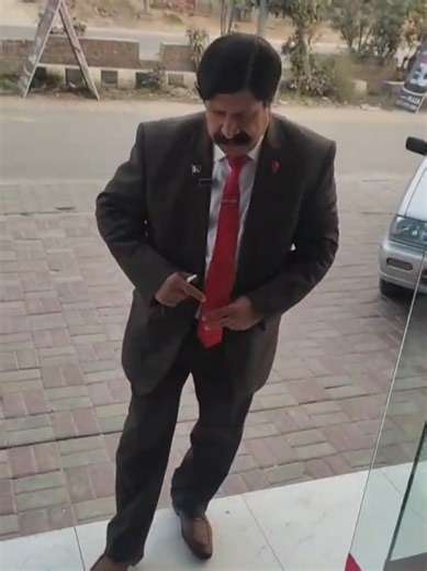 Exploring Canon Plaza with Professor Muzaffar Hussain