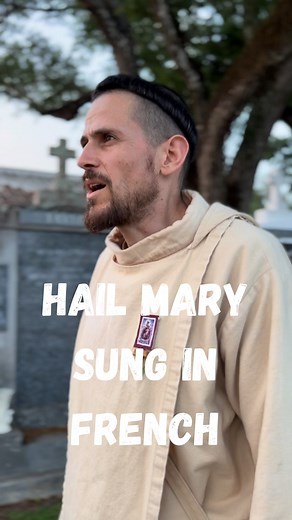 Little Friars & Little Nuns of Jesus & Mary on Instagram: "Our French friar sings the Hail Mary in French 🌹🙏 (on a very windy day 😅) #poorfriars #catholic #catholicfaith #catholicpriest #priesthood #friar #hailmary #rosary #prayer #sing #french #ourlady #virginmary #nun #catholicnun #religiouslife #friar #consecratedlife #brideofchrist"