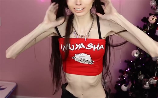 【Eugenia Cooney】TRYING ON ANIME OUTFITS! Dolls Kill x InuYasha Try On Haul!