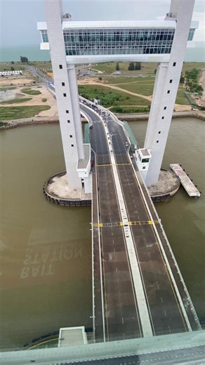 Exploring Drawbridge Terengganu: A Visual Journey