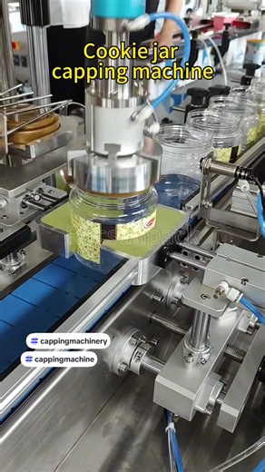 Automatic Plastic bottle capping machine — stable, precise, and gentle.#cappingmachine#screwcappingmachine #cappingmachinery #capping#foodpackagingmachine