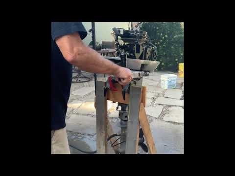 How to inspect and adjust your 1985 Evinrude 25 hp slow idle adjustment screw