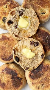 Soft, fluffy, cinnamon raisin sourdough English muffins… once you taste these, the store-bought era ends🙌 Comment “link” and I’ll DM the recipe right to you!📩 or grab it on my site Healingslice.com #sourdough #sourdoughrecipe #fyp #foodblogger | Samantha Healing Slice