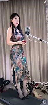 12cm high heels walking on treadmill