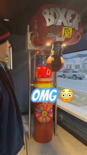 INSANE PUNCH DESTROYS BOXING MACHINE! Epic High Score with Raw Power 💥🥊You Won’t Believe the Force