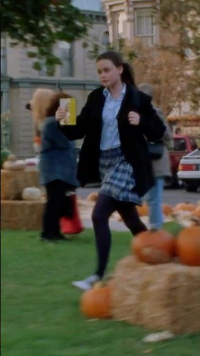 Where were you when Rory Gilmore had her first kiss and promptly ran out the door #GilmoreGirls