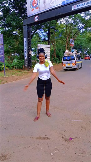 Belinda Njeri (Thika Twins) (@b.e.l.i.n.d.a.01)’s videos with Nihaku by Cekar Junior - Cekar Junior Wa Kihehenji