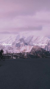 Discover the new Rapha Autumn/Winter road collection. Dependable, best-selling cycling styles for your longest rides. | Rapha