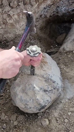 Did We Just Find the WORLD’S LARGEST Geode?! 😳💎 (Wait for the split…)