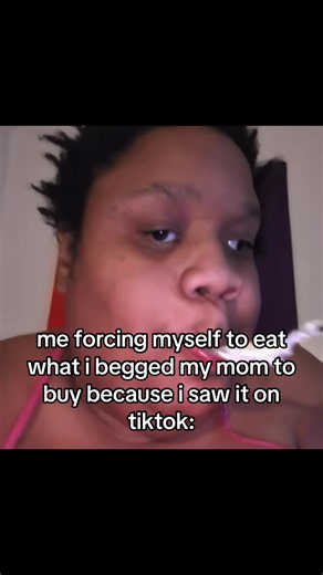 what the fuck is she eating 🤢 || #candyrooks #funny #viral #fyp #pov | barnyard