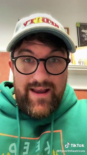 #stitch with @maireadrising honestly, let’s bring this theatre etiquette back. #music #history #eattherich