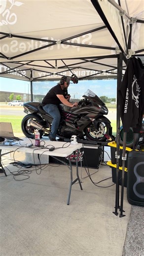 Kawasaki Ninja ZX-14R on the dyno