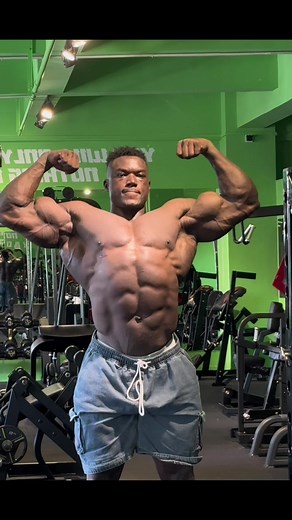 Just for fun #fun#bodybuilding ###npc #uganda🇺🇬 #Muscle