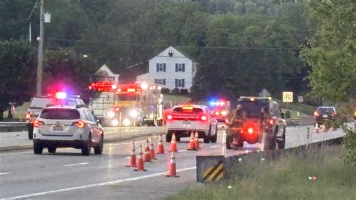 Crash involving tractor trailer shuts down part of Route 119 in Fayette County