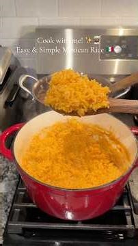 Make this at home! 😮‍💨🔥 #mexicanrice #rice #foryourpage #shortsfeed #explorepage #foodshorts #fyp