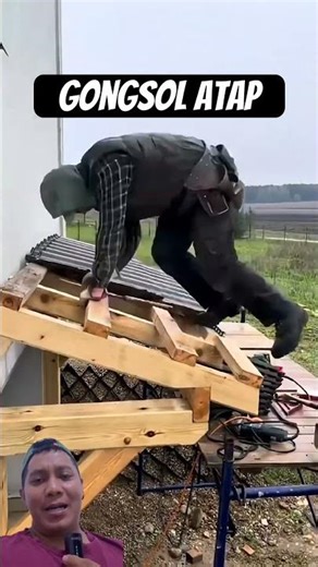 Install a wooden frame awning gongsol concrete roof #shorts #craft #carpentry #diy #construction