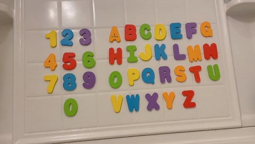 Watch Review and Demo of the Munchkin bath letters and numbers on Amazon Live