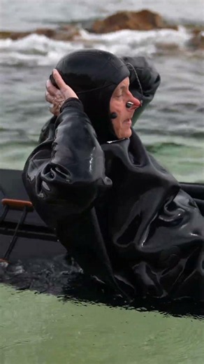 Have you tried the Straight Jacket roll? ⬇️ #seakayaking #onlinelearningplatform