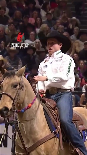 Joel Harris gets a second consecutive win in Las Vegas!