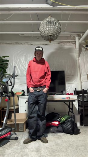 New feng song and new yuremane hoodie in same day life good#swag#yuremane #lafashion #fitcheck #ootd