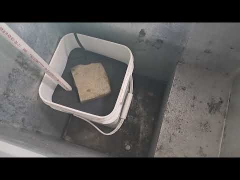 How to build a filter box out of a 5 gallon bucket for your bait tank #diybaittanks #baitfishing
