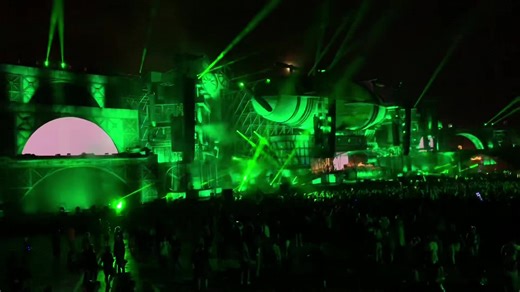 ✨20.07.2019✨ ✨Parookaville 🦆 2019 Weeze @PAROOKAVILLE @몬스타엑스_MONSTA X @Steve Aoki #parookaville #weeze #2019 #concerts #fy @MissBenchalot