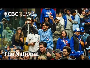 Blue Jays fans rush for merch, World Series tickets