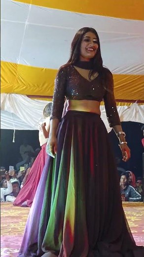 hot Arkestra dance performance video viral girl.