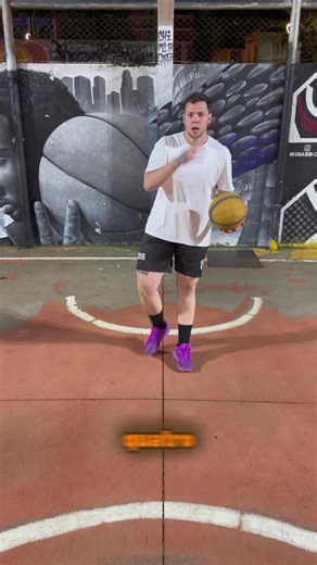 4 Dribles para você usar no rachão! Pt1🔥 #fy #basketball #drible #tutorials #street