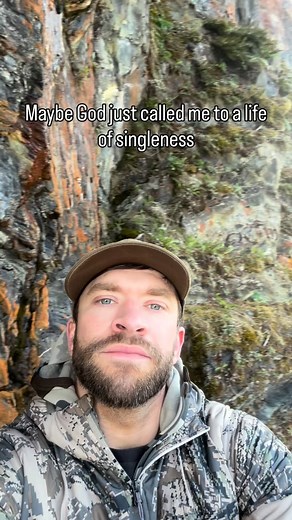 13K views · 361 reactions | Ark Christian dating link in bio. Our God works in unexpected ways, and it can even be through dating apps. Never put our God in a box. #love #relationships #explore #reels #god | Reese Saviers | Facebook