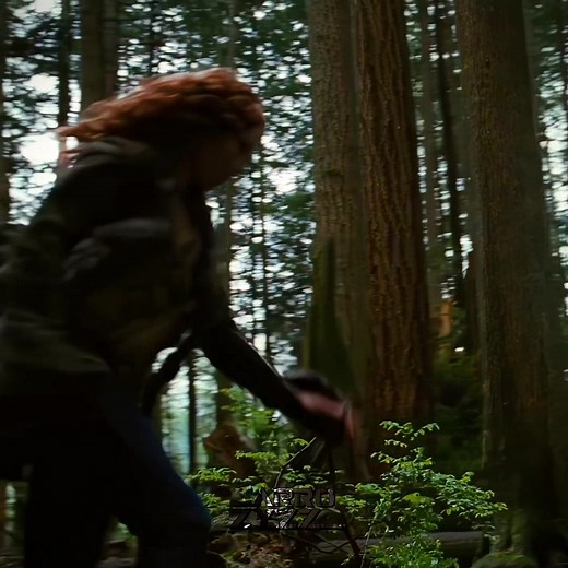 Victoria From Twilight: Running Scenes & Vampire Hunts