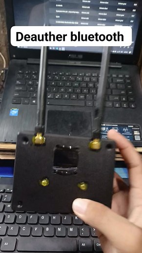 122K views · 339 reactions | Alat ini bekerja dengan mengirimkan sinyal 2.4 ghz ke bluetooth #bluetooth #soundbluetooth #bluetoothspeaker #jamming | belajar programming | Facebook