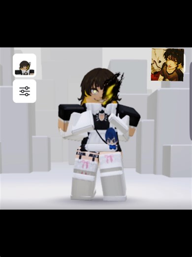 MEGURU: Transformación con traje de maid en Roblox