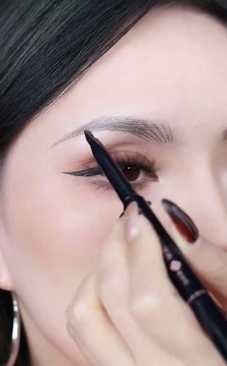 🎥 Learn how to draw eyebrows for beginners! #eyebrowtutorial #eyebrowdrawingtutorial
