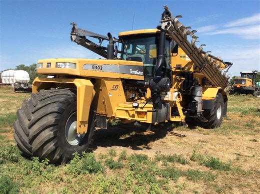 2012 TerraGator 8303 AirMax Floater Spreader | Agriculture