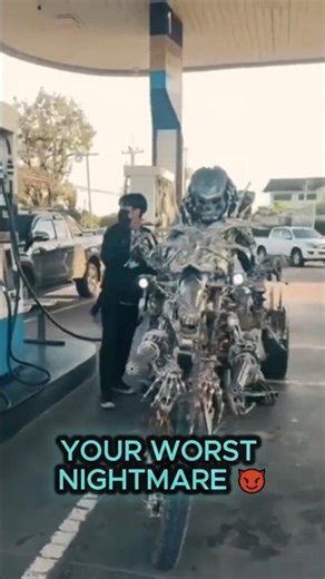 Predator at the gas station?! Alien bike is INSANE! 😱 Хищник на заправке?! #shorts