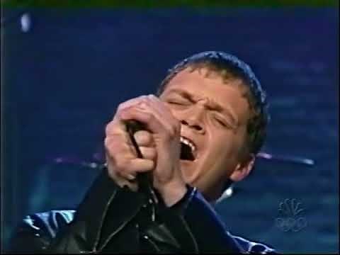 3 Doors Down Performs "Loser" - 12/19/2000