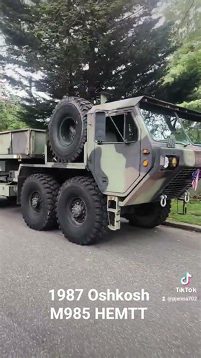 #militarytruck #dieselpower #8X8 #m985 #oshkosh #bigtrucks #dieseltrucks #detroitdiesel #8v92